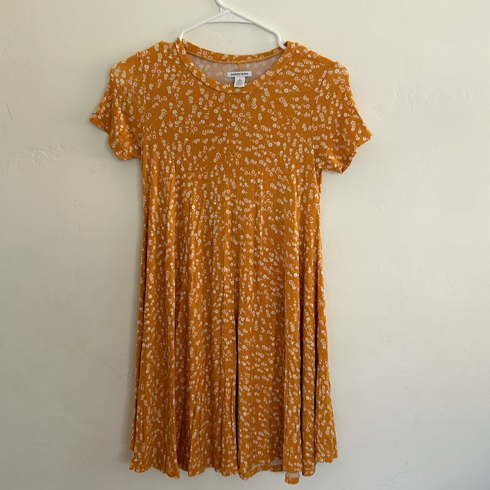 Children’s Nordstrom summer dress, size 10/12